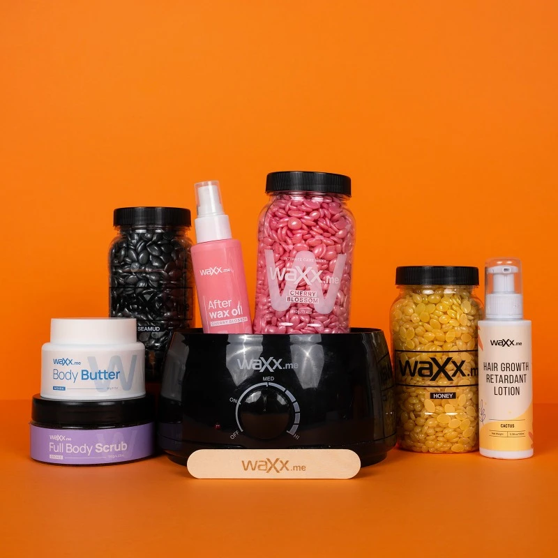 WaXx Limited Halloween Box  + Dárek Body Butter 